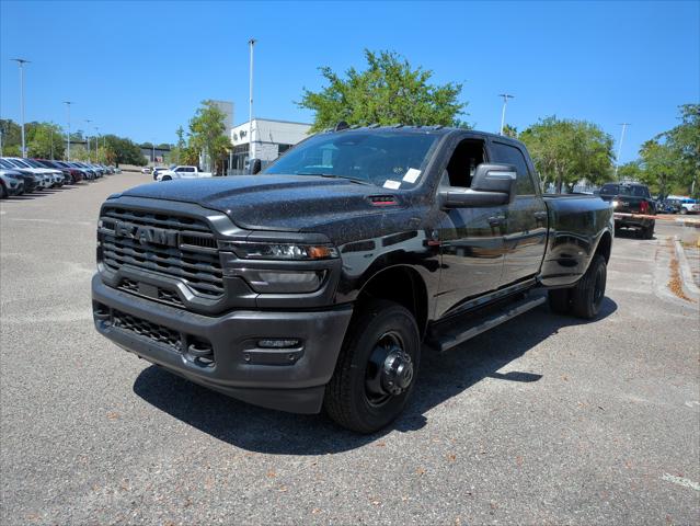 2025 RAM Ram 3500 RAM 3500 TRADESMAN CREW CAB 4X4 8 BOX