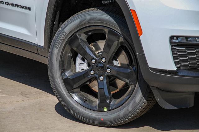 2025 Jeep Grand Cherokee GRAND CHEROKEE L LIMITED 4X2