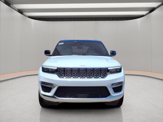 2025 Jeep Grand Cherokee GRAND CHEROKEE SUMMIT 4X4