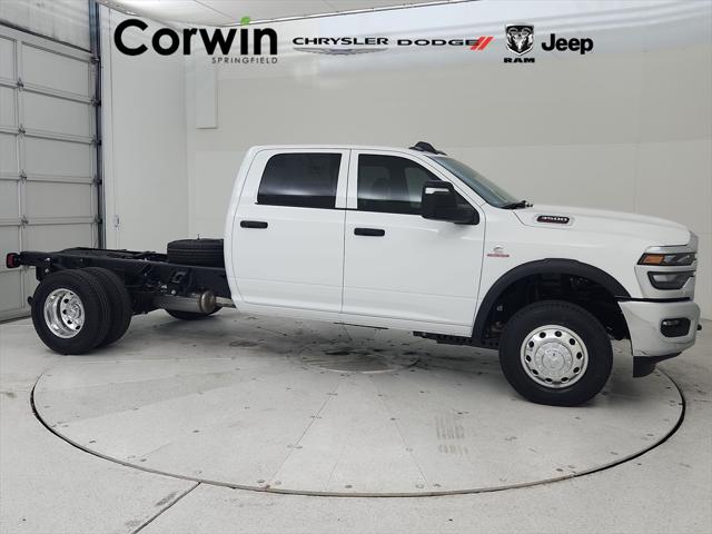 2025 RAM Ram 3500 Chassis Cab RAM 3500 TRADESMAN CREW CAB CHASSIS 4X4 60 CA