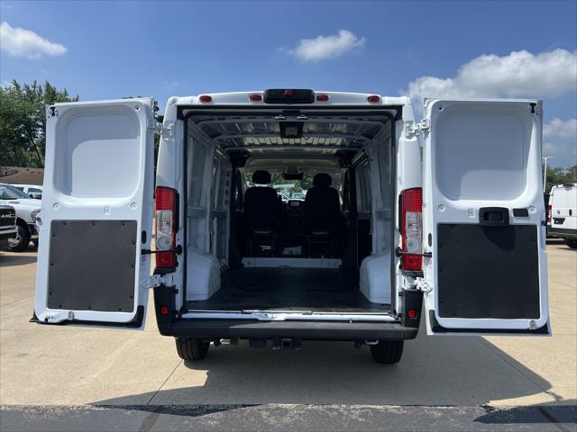 2025 RAM Ram ProMaster RAM PROMASTER 2500 TRADESMAN CARGO VAN LOW ROOF 136 WB