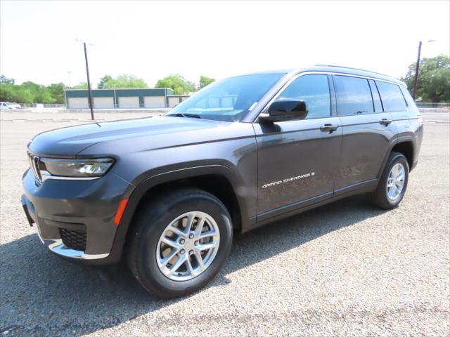 2025 Jeep Grand Cherokee GRAND CHEROKEE L LAREDO X 4X4