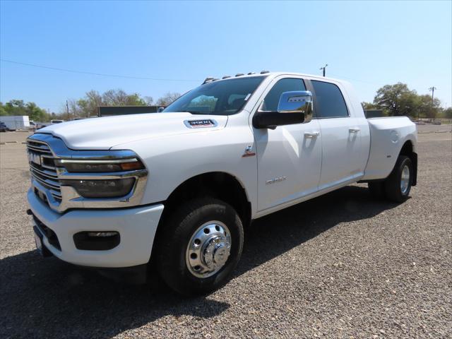 2025 RAM Ram 3500 RAM 3500 LARAMIE MEGA CAB 4X4 64 BOX
