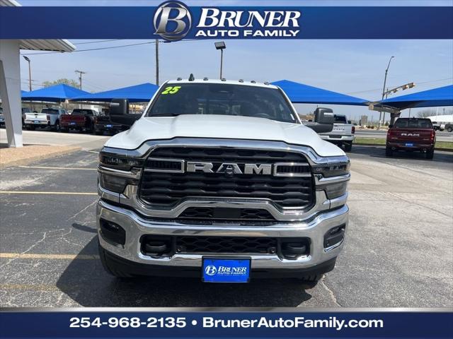 2025 RAM Ram 2500 RAM 2500 TRADESMAN CREW CAB 4X4 64 BOX