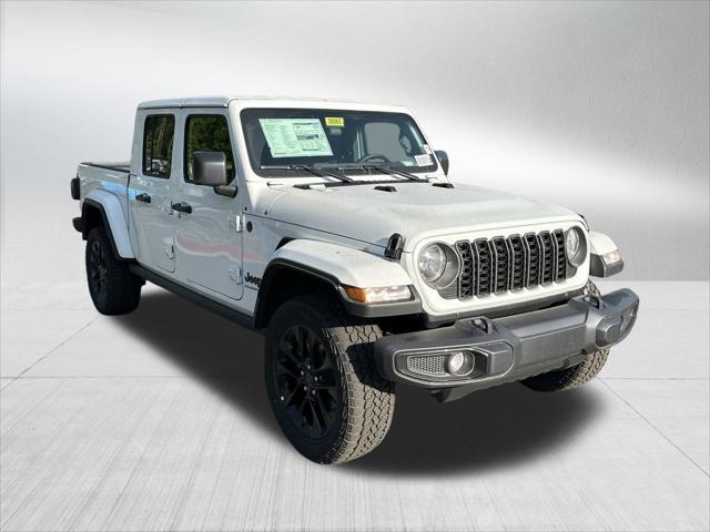 2025 Jeep Gladiator GLADIATOR NIGHTHAWK 4X4 2025 Jeep Gladiator GLADIATOR NIGHTHAWK 4X4