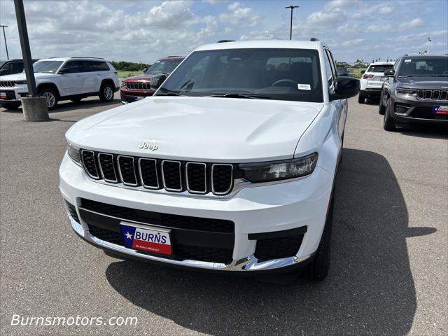 2025 Jeep Grand Cherokee GRAND CHEROKEE L LAREDO 4X2