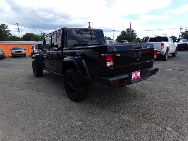 2025 Jeep Gladiator GLADIATOR NIGHTHAWK 4X4 2025 Jeep Gladiator GLADIATOR NIGHTHAWK 4X4