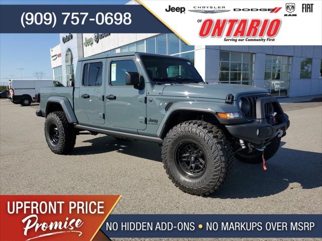 2025 Jeep Gladiator GLADIATOR NIGHTHAWK 4X4 2025 Jeep Gladiator GLADIATOR NIGHTHAWK 4X4