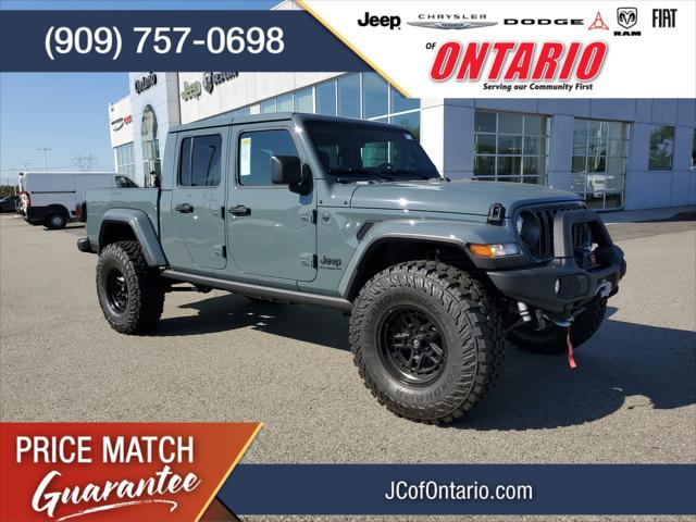 2025 Jeep Gladiator GLADIATOR NIGHTHAWK 4X4