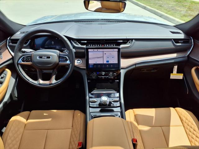 2025 Jeep Grand Cherokee GRAND CHEROKEE L SUMMIT 4X4