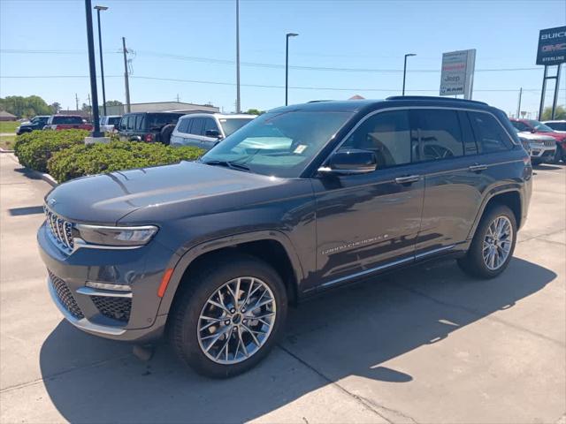 2025 Jeep Grand Cherokee GRAND CHEROKEE SUMMIT 4X4