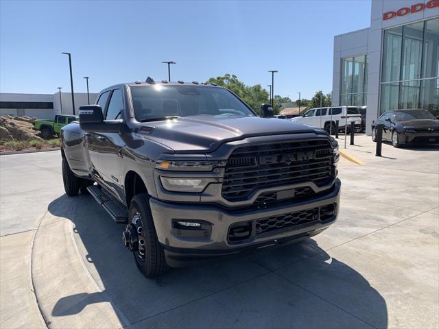 2025 RAM Ram 3500 RAM 3500 BIG HORN CREW CAB 4X4 8 BOX