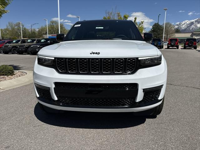 2025 Jeep Grand Cherokee GRAND CHEROKEE L SUMMIT 4X4