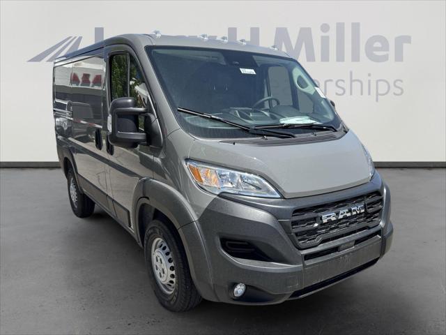 2025 RAM Ram ProMaster RAM PROMASTER 1500 TRADESMAN CARGO VAN LOW ROOF 118 WB