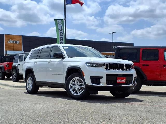 2025 Jeep Grand Cherokee GRAND CHEROKEE L LAREDO 4X2