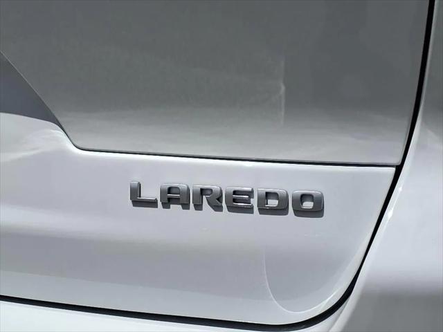 2025 Jeep Grand Cherokee GRAND CHEROKEE L LAREDO 4X2