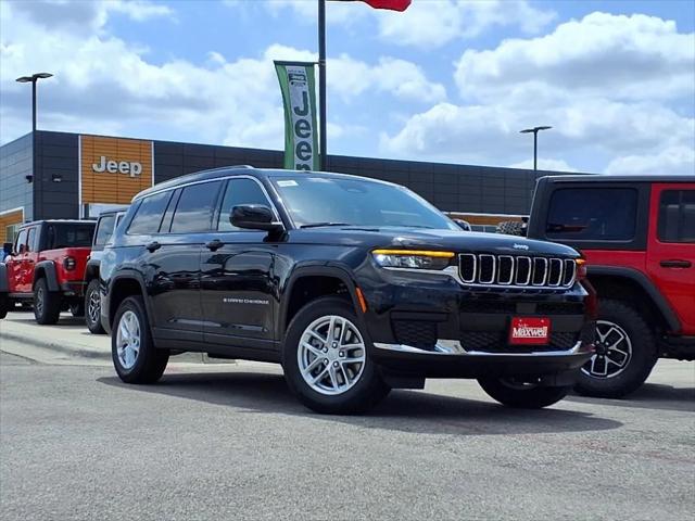 2025 Jeep Grand Cherokee GRAND CHEROKEE L LAREDO 4X2