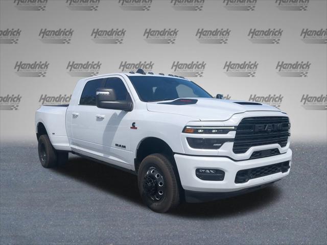 2025 RAM Ram 3500 RAM 3500 LARAMIE MEGA CAB 4X4 64 BOX