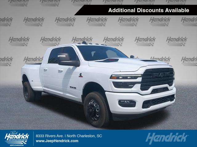 2025 RAM Ram 3500 RAM 3500 LARAMIE MEGA CAB 4X4 64 BOX