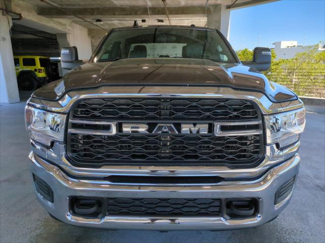 2024 RAM 2500 Tradesman Crew Cab 4x4 8 Box