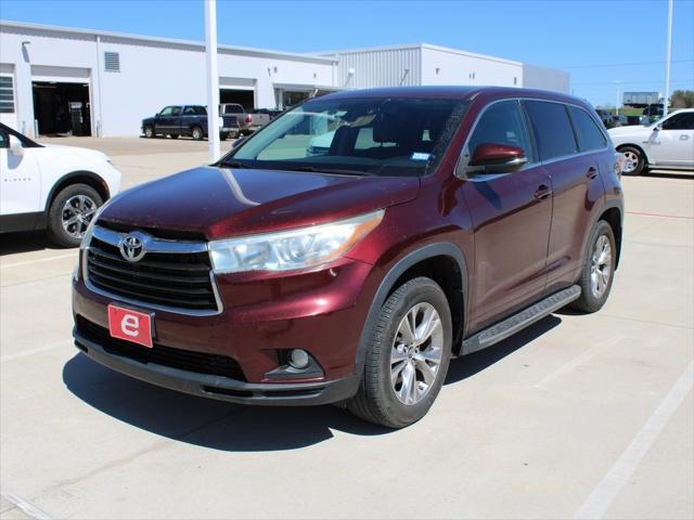 2016 Toyota Highlander LE Plus V6