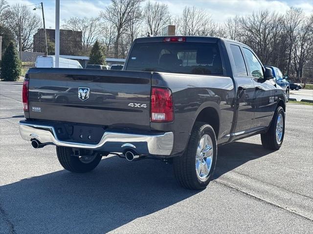 2024 RAM Ram 1500 Classic RAM 1500 CLASSIC TRADESMAN QUAD CAB 4X4 64 BOX 2024 RAM Ram 1500 Classic RAM 1500 CLASSIC TRADESMAN QUAD CAB 4X4 64 BOX