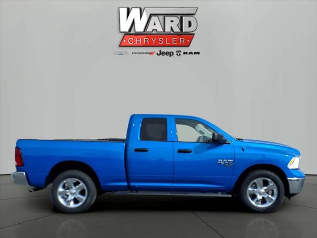 2024 RAM Ram 1500 Classic RAM 1500 CLASSIC TRADESMAN QUAD CAB 4X4 64 BOX