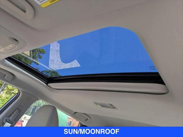 2021 Nissan Rogue Sport SL AWD Xtronic CVT