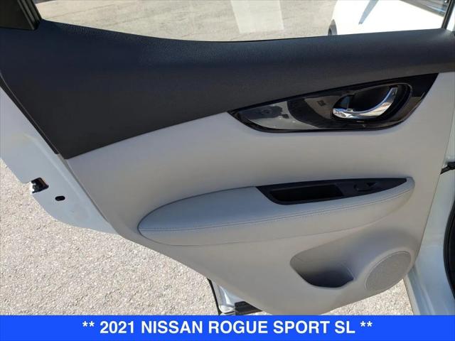 2021 Nissan Rogue Sport SL AWD Xtronic CVT