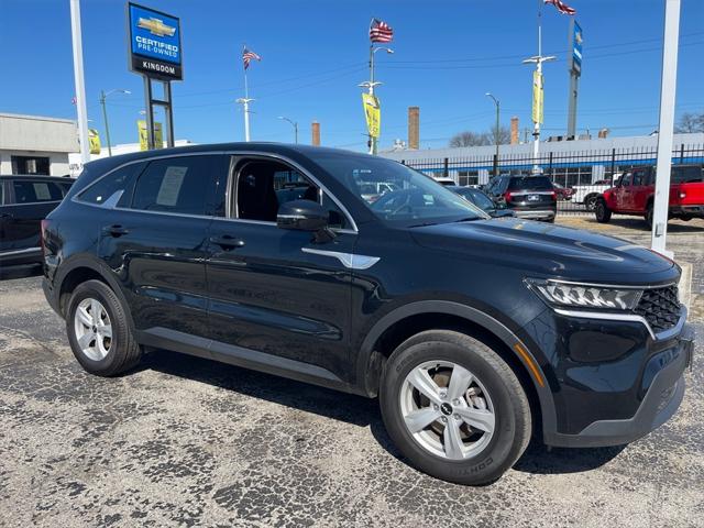 2023 Kia Sorento LX