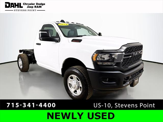 2024 RAM 3500 Chassis Tradesman/SLT