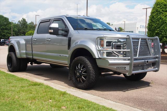 2022 Ford F-450 Lariat