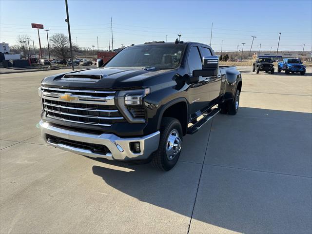 2024 Chevrolet Silverado 3500HD 4WD Crew Cab Long Bed LTZ