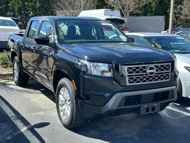 2023 Nissan Frontier Crew Cab SV 4x2