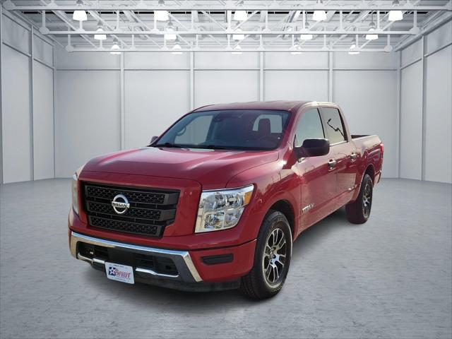 2022 Nissan TITAN Crew Cab SV 4x2