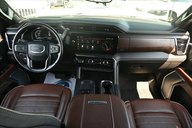 2024 GMC Sierra 2500HD 4WD Crew Cab Standard Bed Denali Ultimate