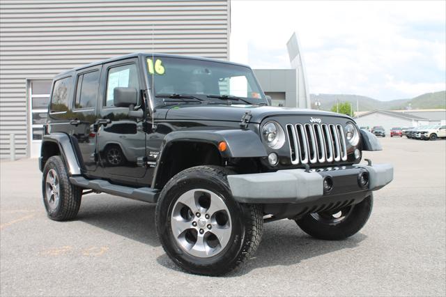 2016 Jeep Wrangler Unlimited Sahara