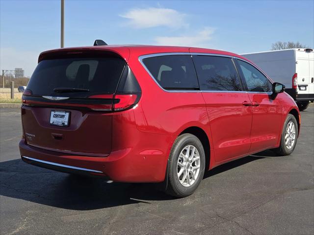 2025 Chrysler Pacifica PACIFICA SELECT