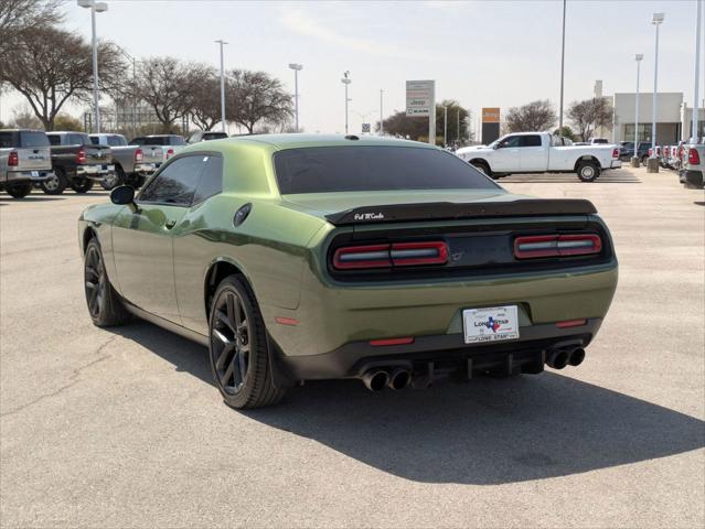 2022 Dodge Challenger SXT