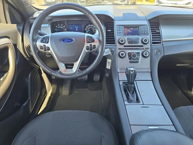 2016 Ford Taurus SEL