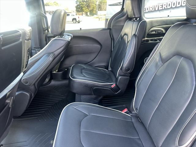 2023 Chrysler Pacifica Limited AWD