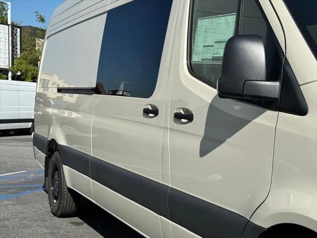 2025 Mercedes-Benz Sprinter 2500 High Roof 4-Cyl Diesel HO
