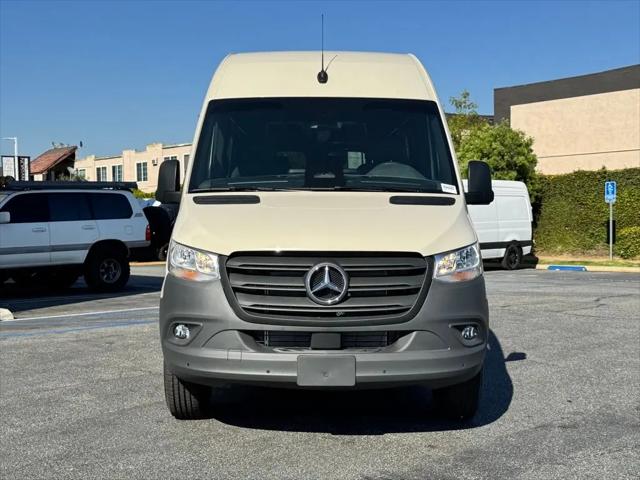 2025 Mercedes-Benz Sprinter 2500 High Roof 4-Cyl Diesel HO