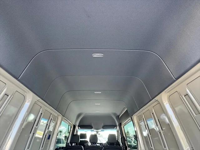 2025 Mercedes-Benz Sprinter 2500 High Roof 4-Cyl Diesel HO