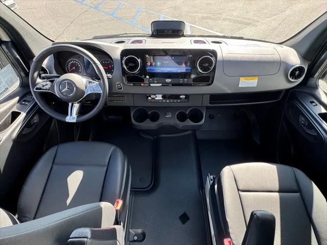 2025 Mercedes-Benz Sprinter 2500 High Roof 4-Cyl Diesel HO
