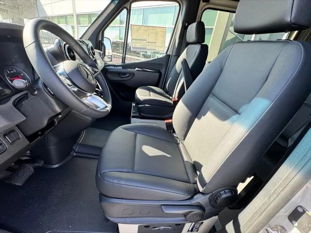 2025 Mercedes-Benz Sprinter 2500 High Roof 4-Cyl Diesel HO