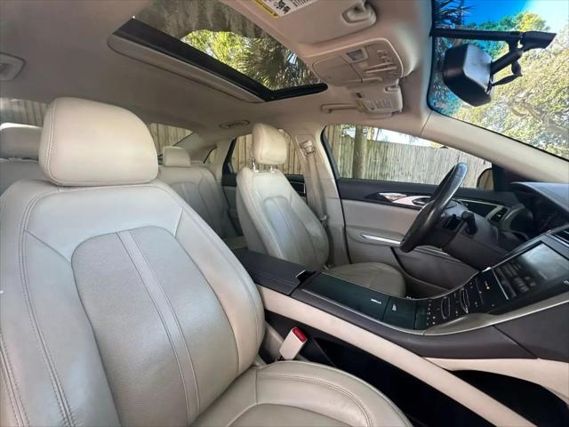 2016 Lincoln MKZ FWD