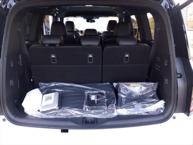 2025 Nissan Armada PRO-4X 4WD