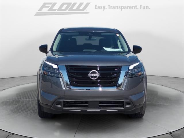 2025 Nissan Pathfinder S FWD