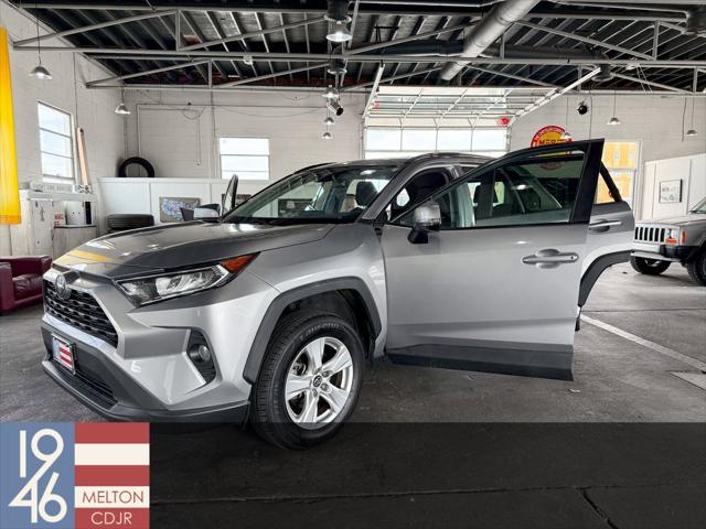 2020 Toyota RAV4 XLE